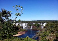 iguacu falls brazil.jpg